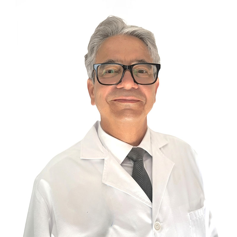 Dr. Roberto Rosales